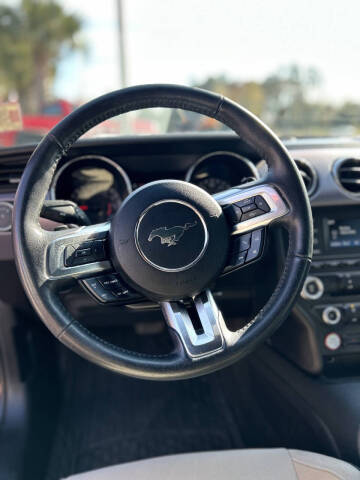 2017 Ford Mustang EcoBoost