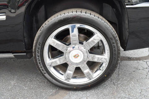 2013 Cadillac Escalade Platinum Edition
