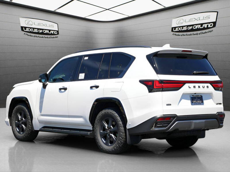 2026 Lexus LX 700h Overtrail