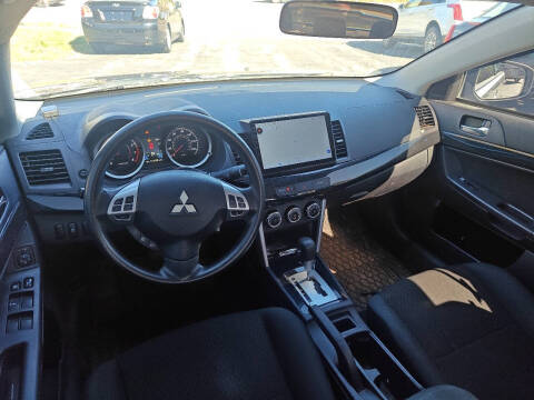 2016 Mitsubishi Lancer ES