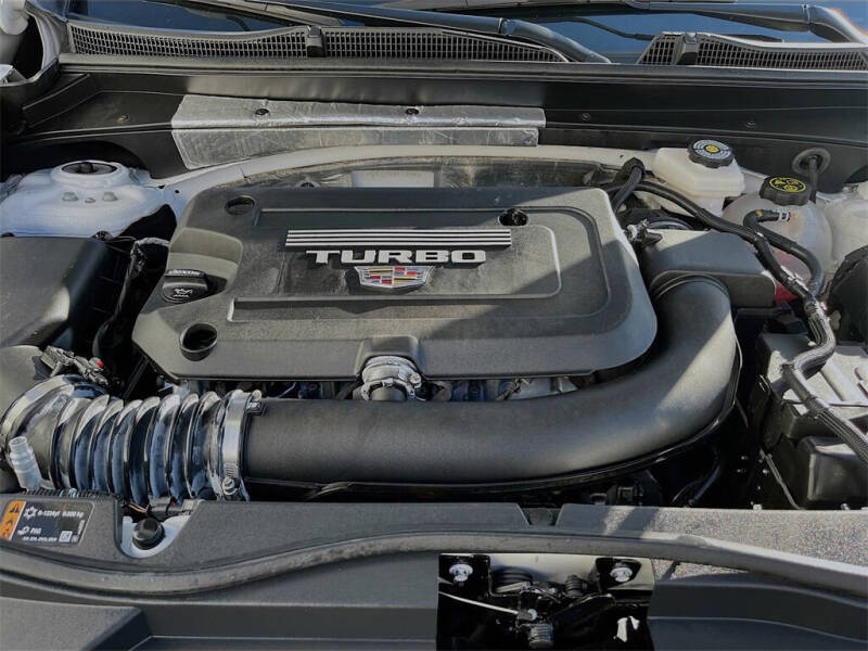 2024 Cadillac XT4 Premium Luxury