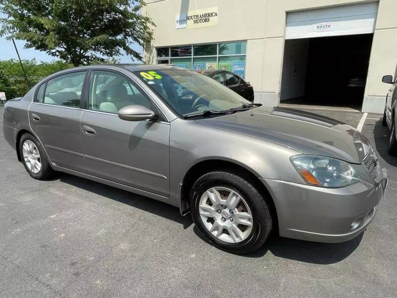 2005 Nissan Altima for sale at SOUTH AMERICA MOTORS in Sterling VA