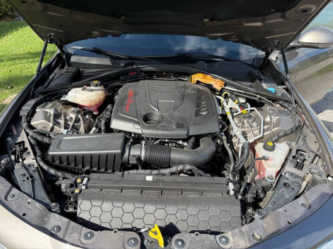 2019 Alfa Romeo Giulia Sport