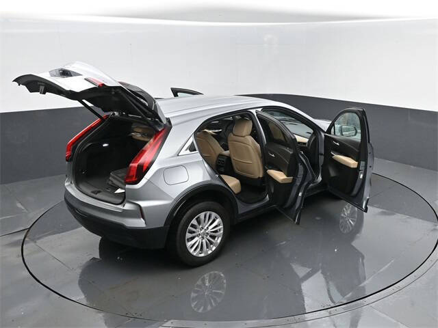 2024 Cadillac XT4 Luxury