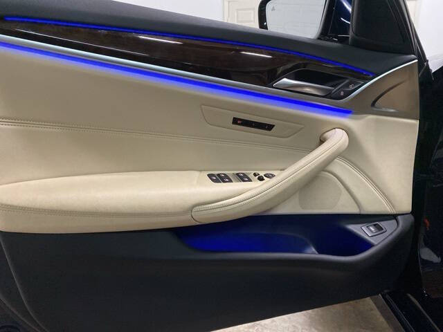 2020 BMW 5 Series 530i