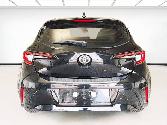 2023 Toyota Corolla Hatchback SE