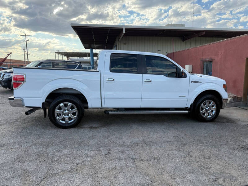 2014 Ford F-150 Lariat photo 26