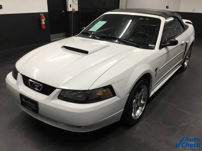 2003 Ford Mustang
