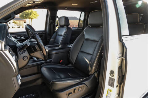 2022 GMC Yukon XL SLT