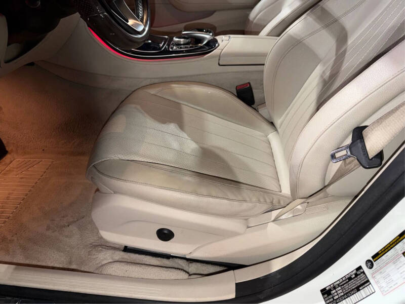 2017 Mercedes-Benz E-Class E 300 4MATIC