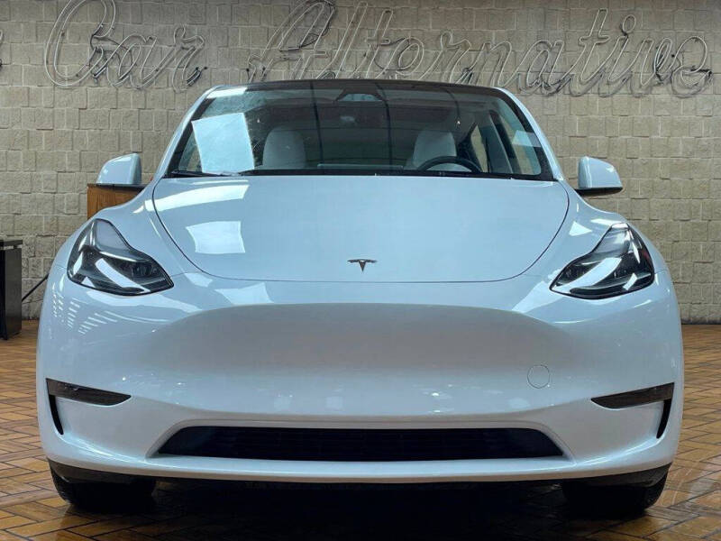 2024 Tesla Model Y Long Range