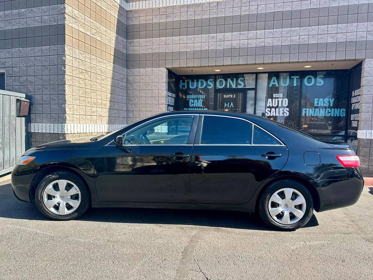 2007 Toyota Camry for sale at HUDSONS AUTOS in Gilbert, AZ