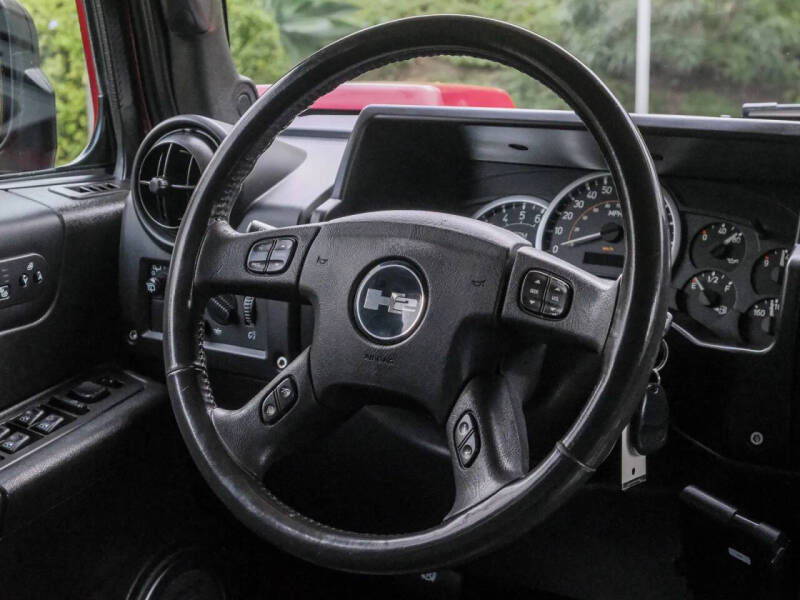 2005 HUMMER H2