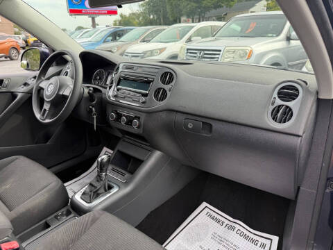 2012 Volkswagen Tiguan SE 4Motion