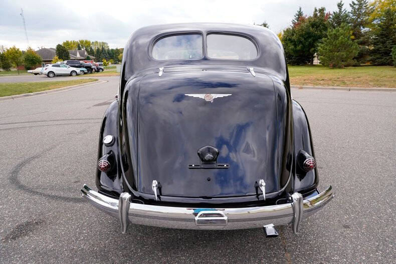 1936 Chrysler Imperial