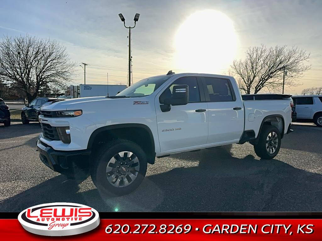 2025 Chevrolet Silverado 2500HD for sale at Lewis Chevrolet of Garden City in Garden City, KS