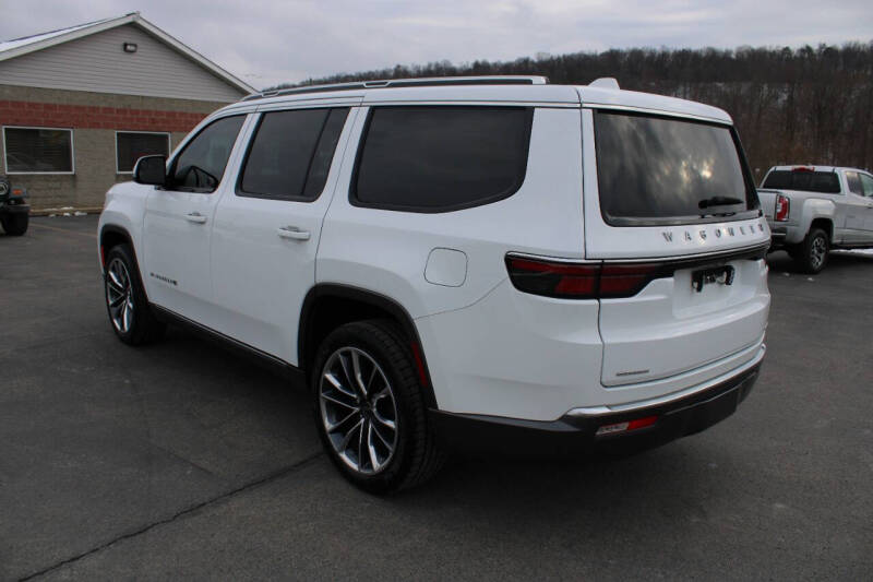 2022 Jeep Wagoneer Series III
