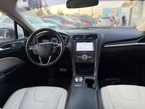 2017 Ford Fusion Titanium