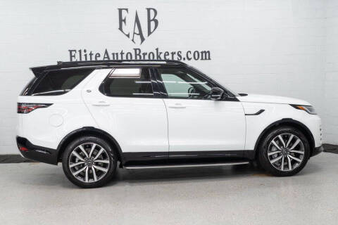 2024 Land Rover Discovery P300 Dynamic SE