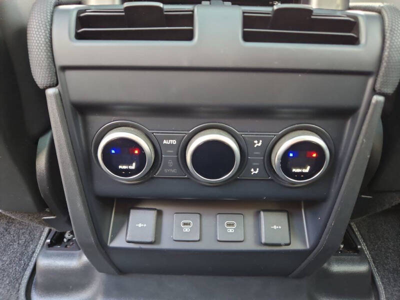 2022 Land Rover Defender 110 X-Dynamic HSE