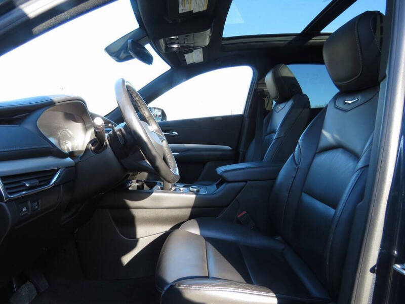 2019 Cadillac XT4 Premium Luxury