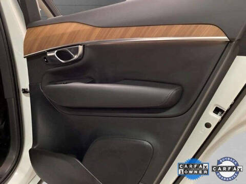 2025 Volvo XC90 B6 Plus Bright Theme 7P