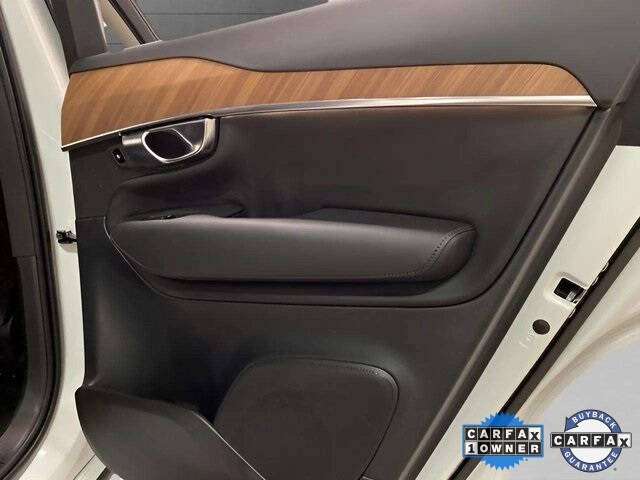 2025 Volvo XC90 B6 Plus Bright Theme 7P