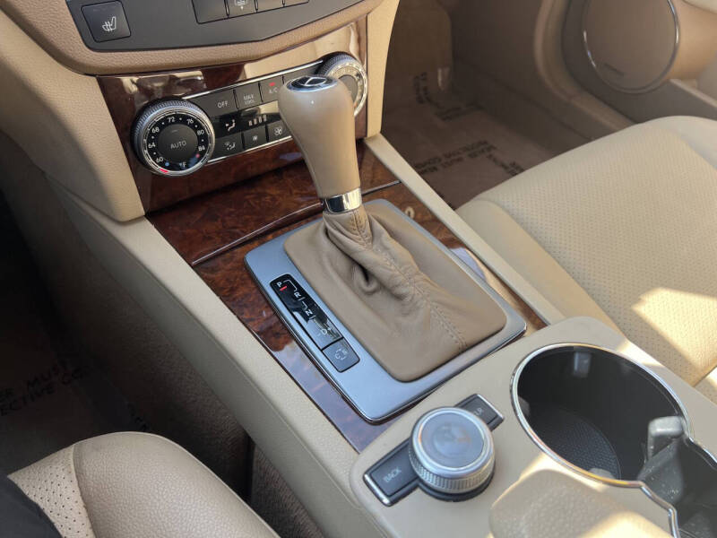 2008 Mercedes-Benz C-Class C 300 Luxury