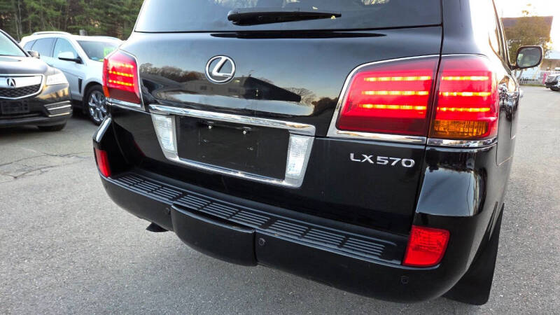 2011 Lexus LX 570