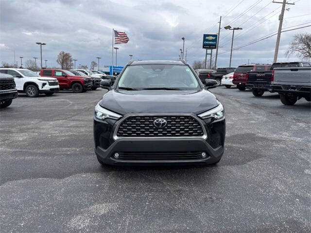 2024 Toyota Corolla Cross XLE