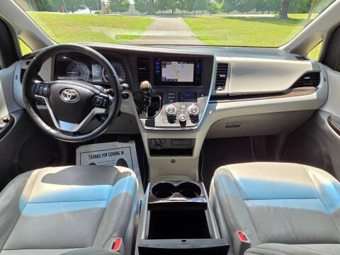 2017 Toyota Sienna