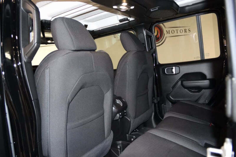 2023 Jeep Gladiator Sport S