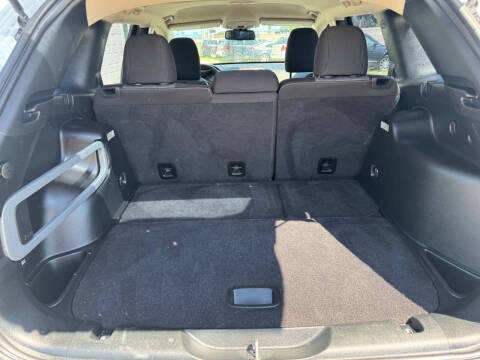 2017 Jeep Cherokee Sport
