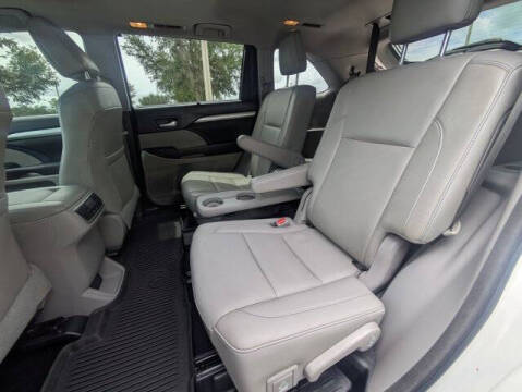 2017 Toyota Highlander XLE