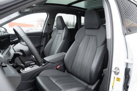 2025 Audi Q6 e-tron quattro Premium Plus