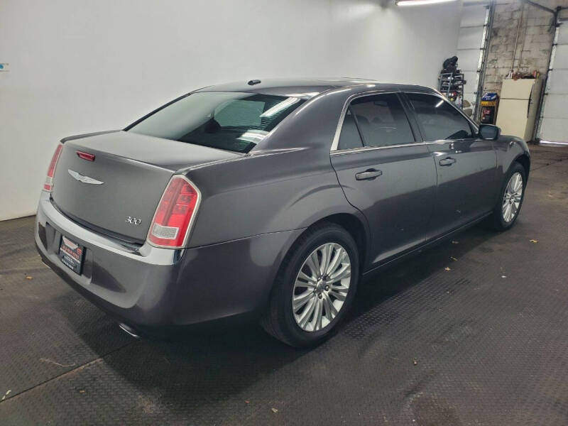 2014 Chrysler 300