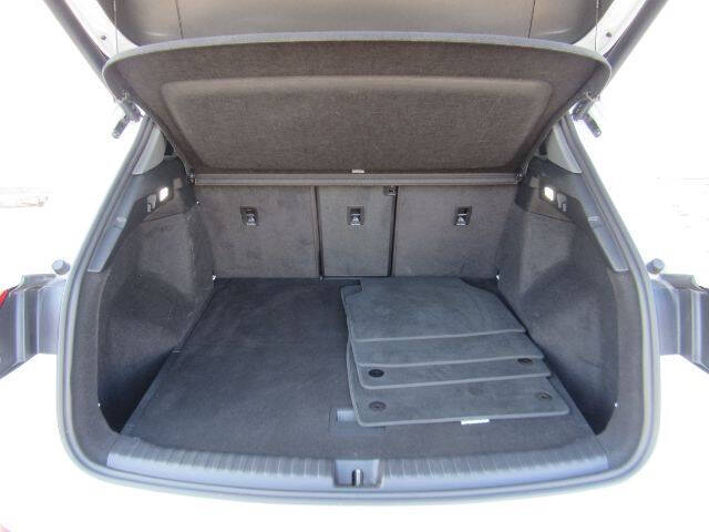 2022 Audi Q4 e-tron quattro Premium Plus 50