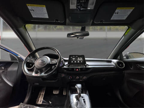 2021 Kia Forte GT Line