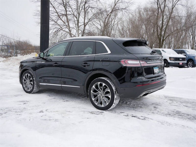 2022 Lincoln Nautilus Reserve