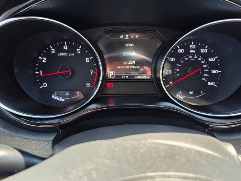 2016 Kia Sedona