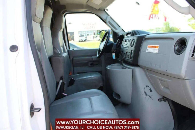 2013 Ford E-Series E-350 SD