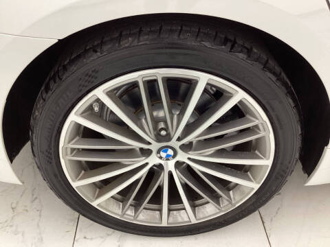 2017 BMW 5 Series 530i