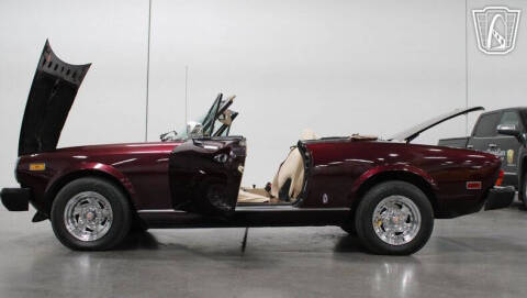 1982 FIAT 2000 Spider