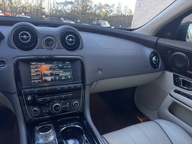 2015 Jaguar XJL Portfolio