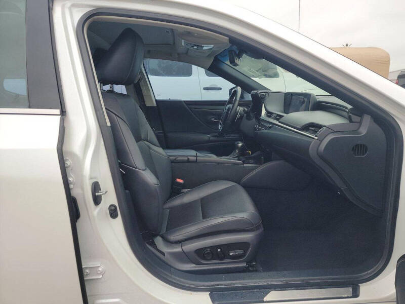 2019 Lexus ES 350