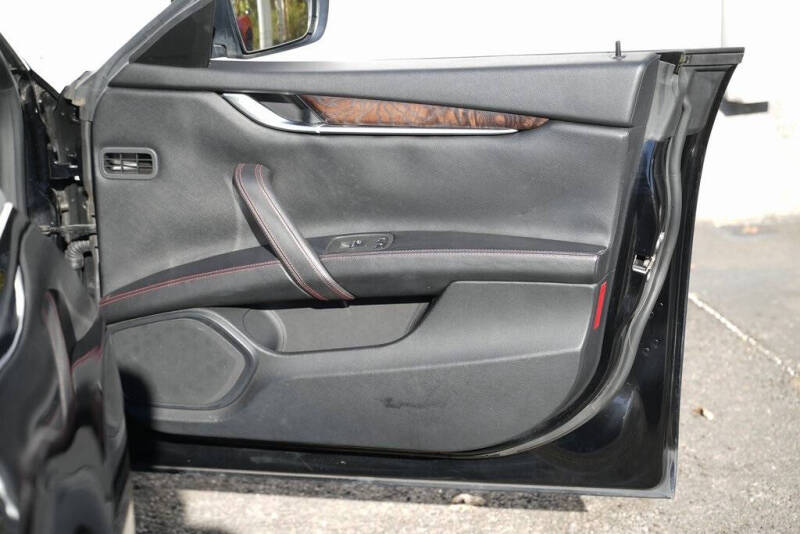 2015 Maserati Ghibli S Q4