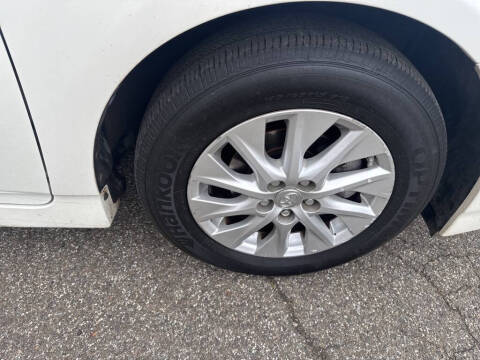 2012 Toyota Prius Plug-in Hybrid