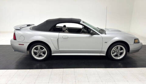 2002 Ford Mustang GT Deluxe