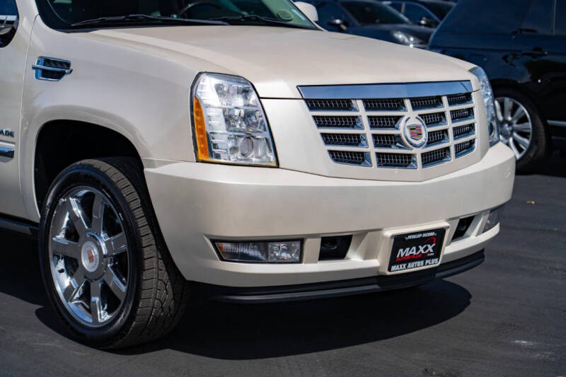 2013 Cadillac Escalade Premium
