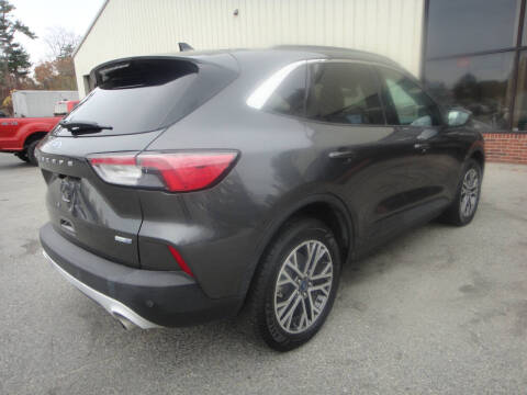 2020 Ford Escape SEL